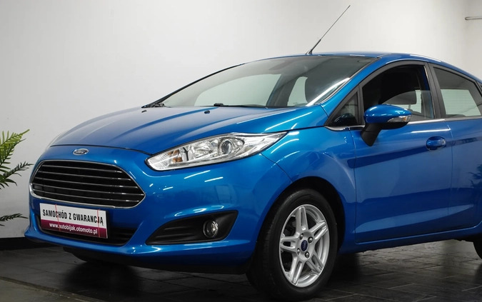 Ford Fiesta cena 26900 przebieg: 166556, rok produkcji 2013 z Wołów małe 781